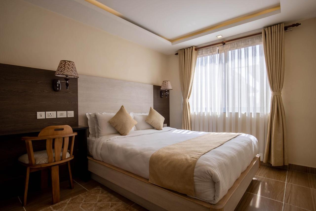 Sarovar Residency Serviced Apartment Hotel Jawlakhel Экстерьер фото